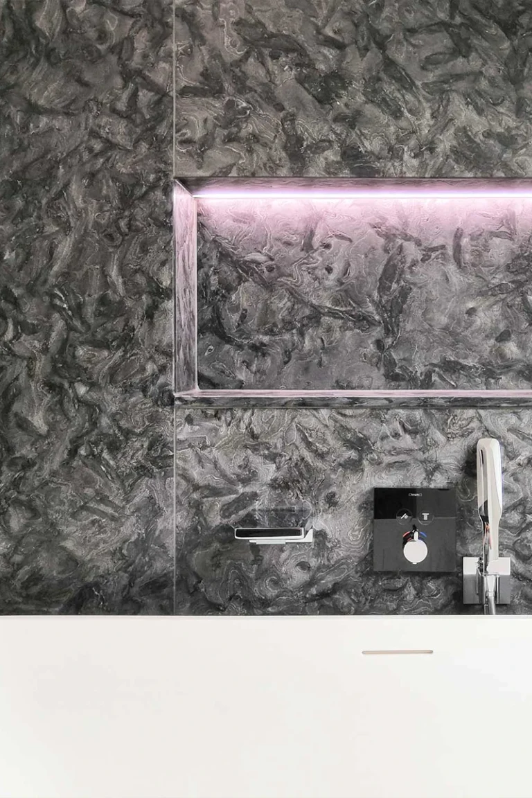 Fliesen aus Naturstein