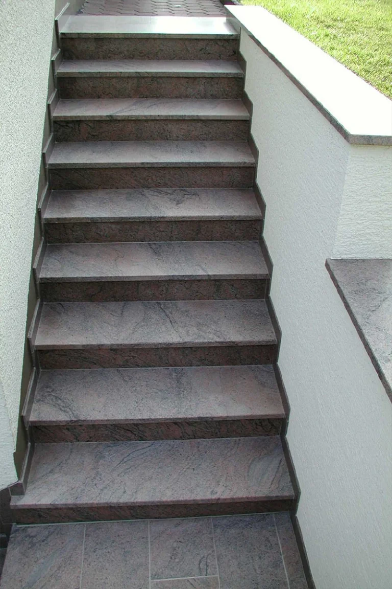 Treppen aus Naturstein