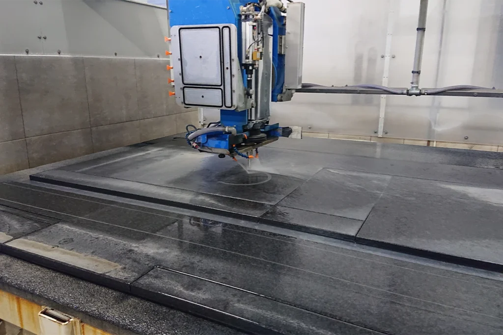 Wasserstrahlbearbeitung für Geschäftskunden